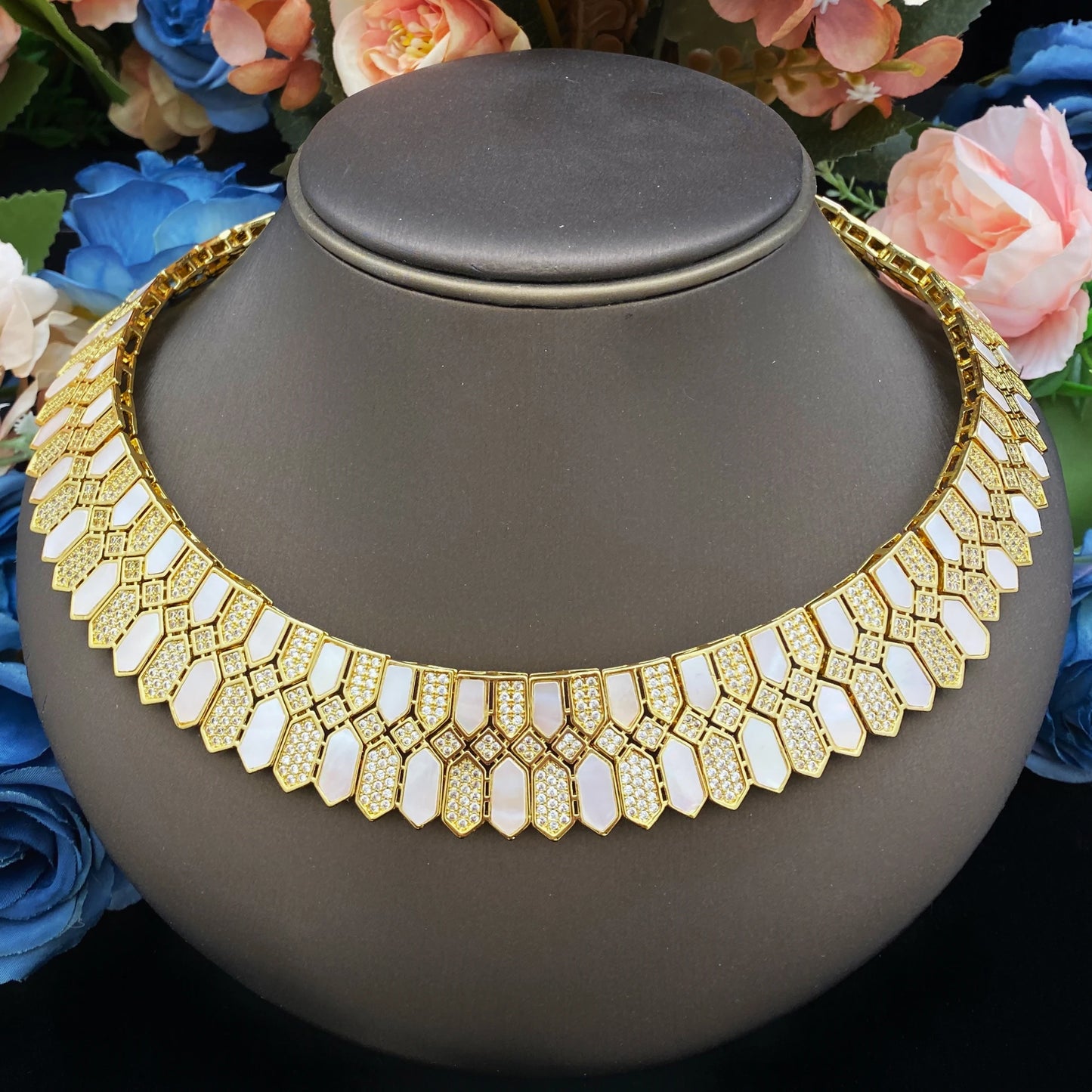 HOT Jewelry Sets For Woman Wedding Parties Jewellery Necklace Earrings Rings Bracelets For Gift Plating18k With CZ White shell