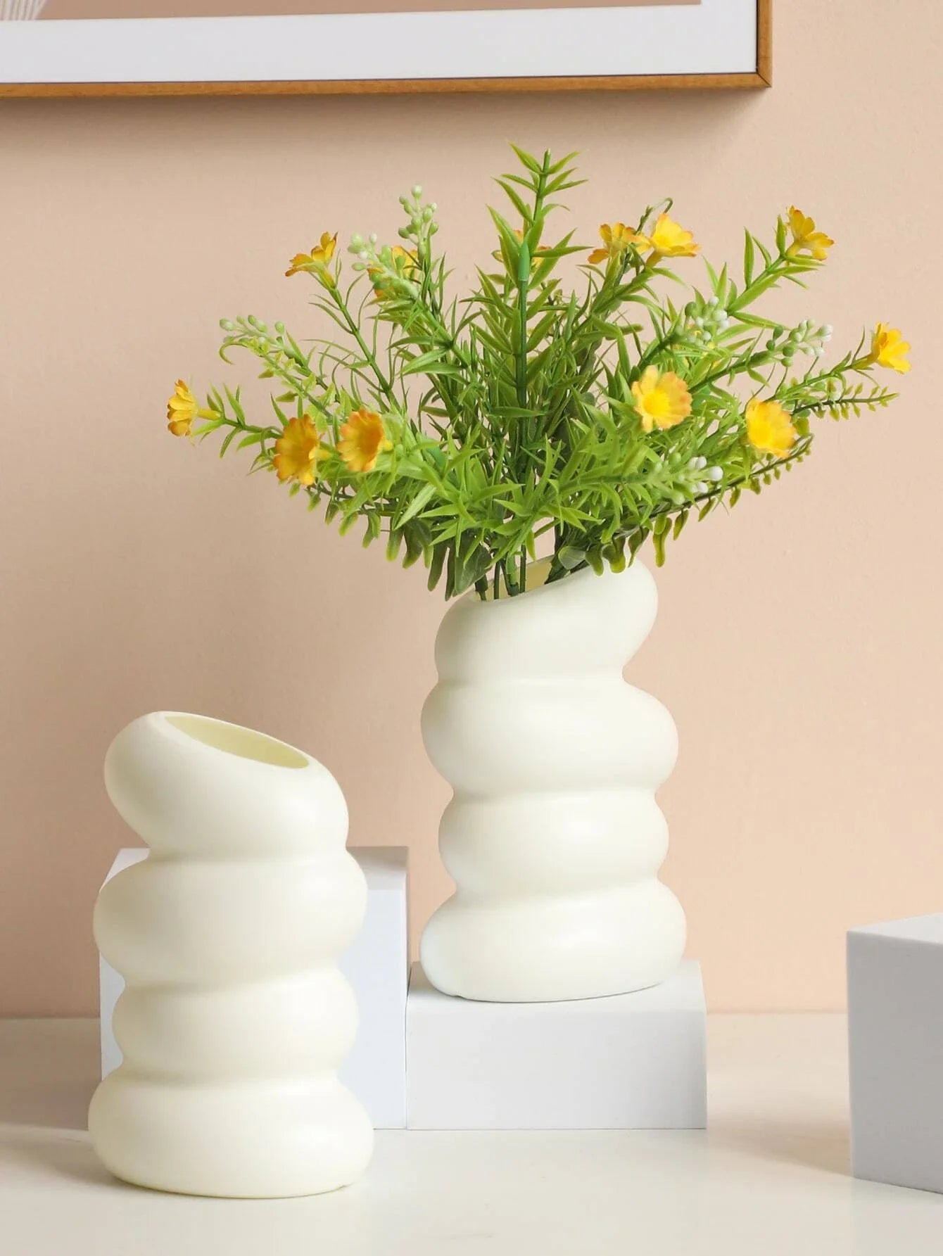 1pc Plastic Flower Vase, Nordic White Plastic Vase Unbreakable Vase For Tulips Flower Arrangement Decor Centerpieces