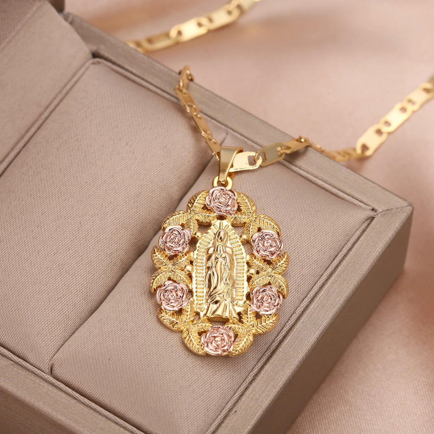 Virgin Mary Necklace Roses Chain Custom Virgen De Guadalupe Pendant Medalla Rosas For Women Jewelry Gifts