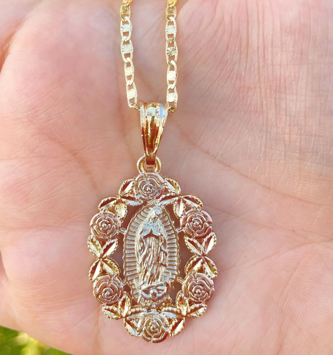 Virgin Mary Necklace Roses Chain Custom Virgen De Guadalupe Pendant Medalla Rosas For Women Jewelry Gifts