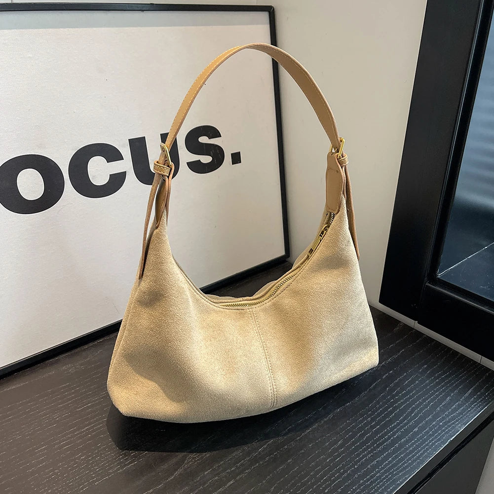 Crescent Bag for Women Shoulder Bag Handbag Adjustable Strap Crossbody Bag Zipper Hobo Bag with Inner Pocket for Work Travel
