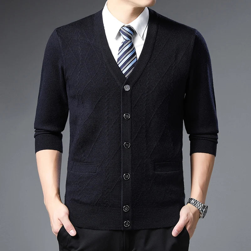 New Autumn Men's Cardigan  Plaid Fashion Business Casual Knitted Sweater Warm V-neck Sweater