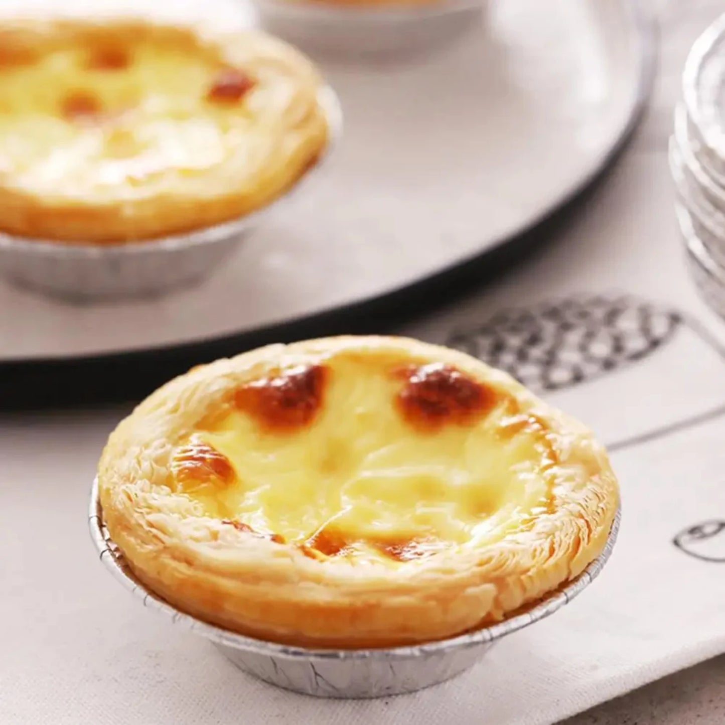 Versatile, Durable, and Grease-proof 50Pcs Aluminum Foil Egg Tart Mold - Essential Disposable Kitchen Tools for Desserts & Candi