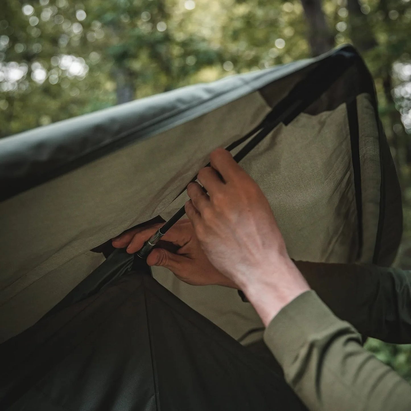US ™ T4 Hub Tent, Easy 90 Second Set-Up, Waterproof, UV Resistant, Removable Floor, Ample Storage Options