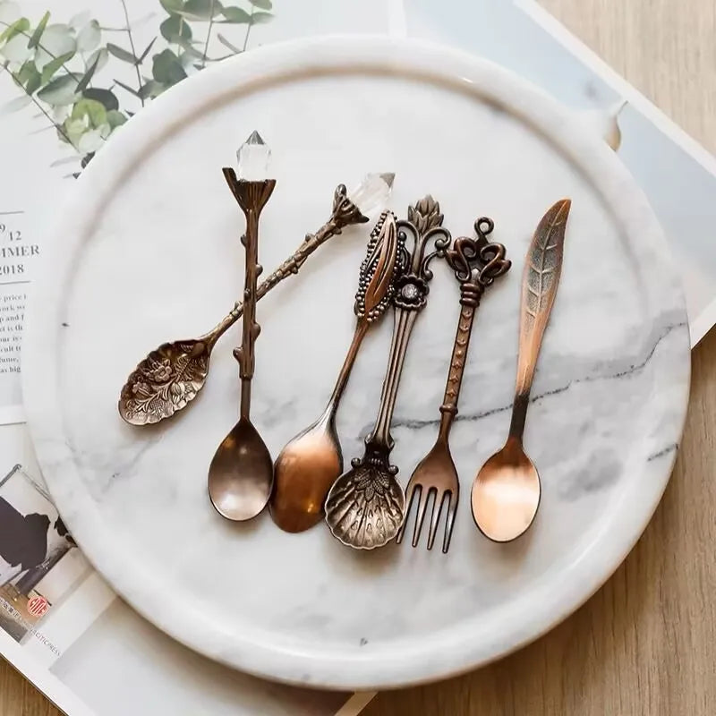 6pcs Royal Spoons Fork Cutlery Set Mini Royal Style Metal Gold Carved Teaspoon Coffee Snacks Fruit Dessert Fork Kitchen Tool