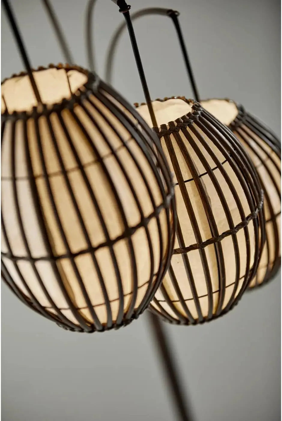4026-26 Maui Arc Lamp, 82 in., 3x60W Incandescent,13 CFL, Antique Bronze, 1 Floor Lamp