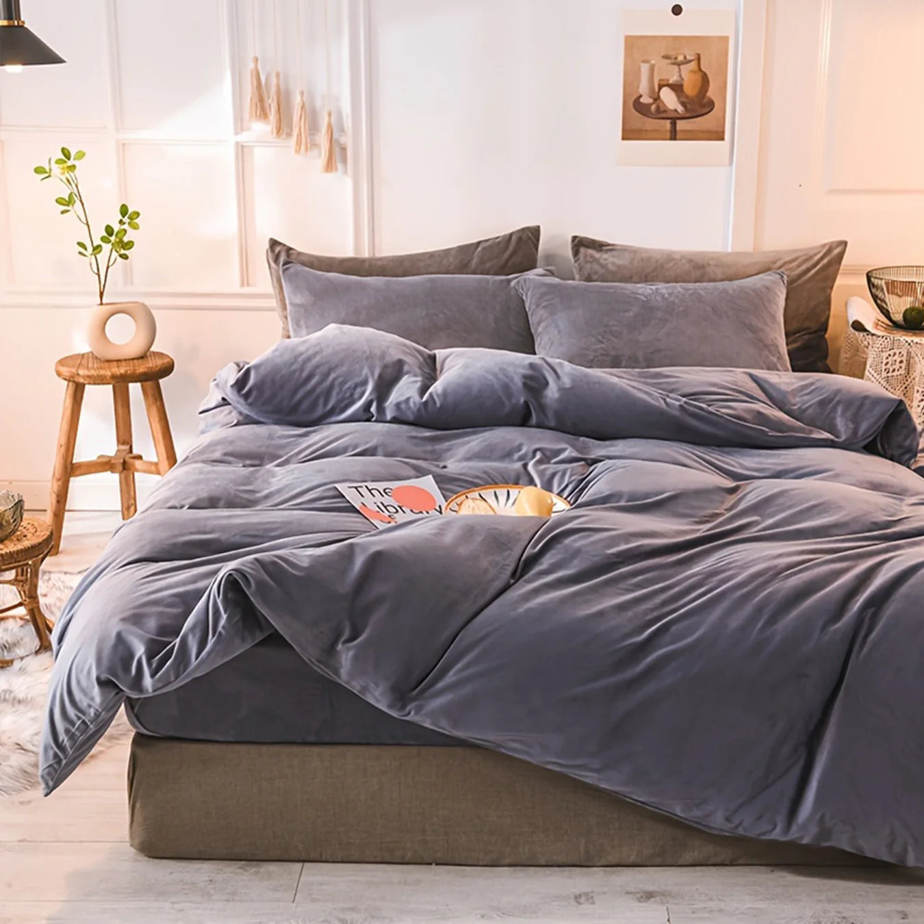 3pcs Velvet Duvet Cover Set - Soft, Warm, Skin-Friendly Solid Color Autumn and Winter Bedding for Bedroom, Guest Room with 1 Duv