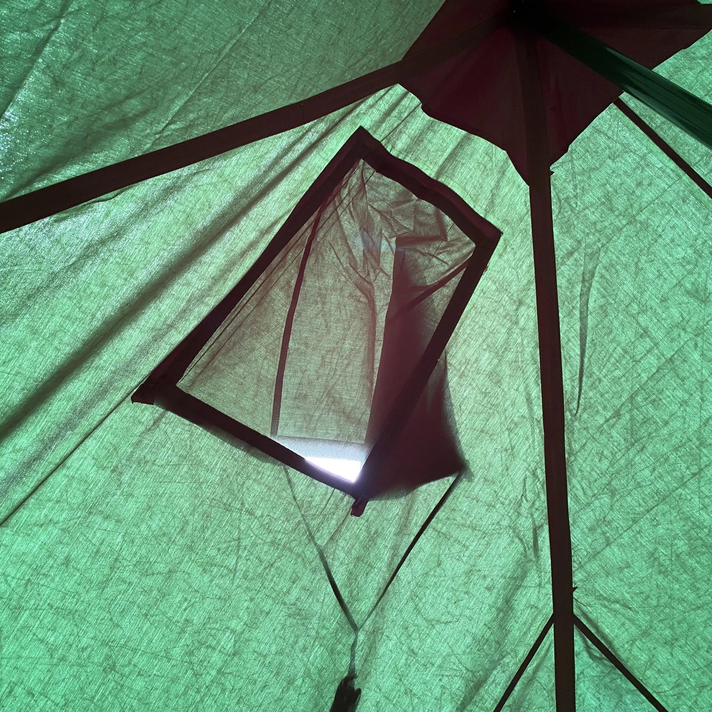 Exercise Disaster Relief Large Tent with Beds Double Layer Waterproof Camouflage Low Price and High Quality Logistics Tent