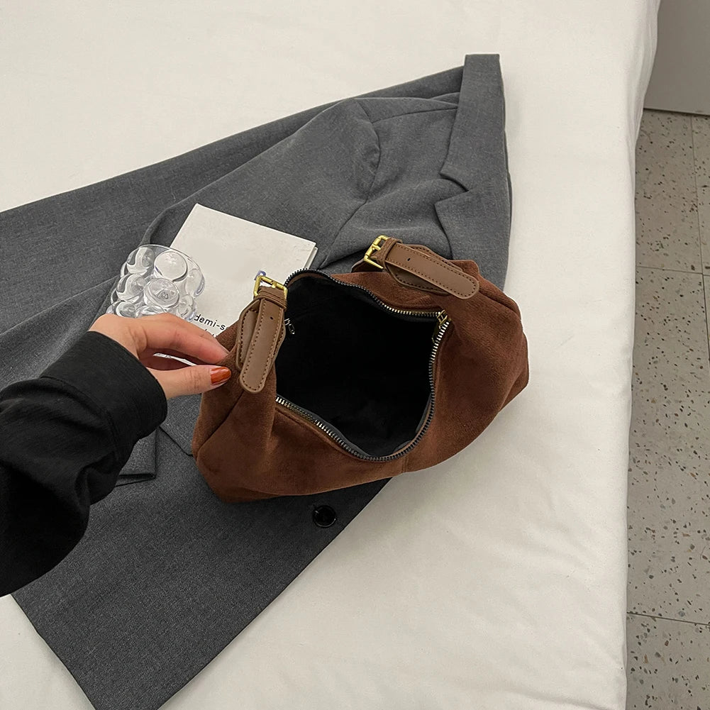 Crescent Bag for Women Shoulder Bag Handbag Adjustable Strap Crossbody Bag Zipper Hobo Bag with Inner Pocket for Work Travel