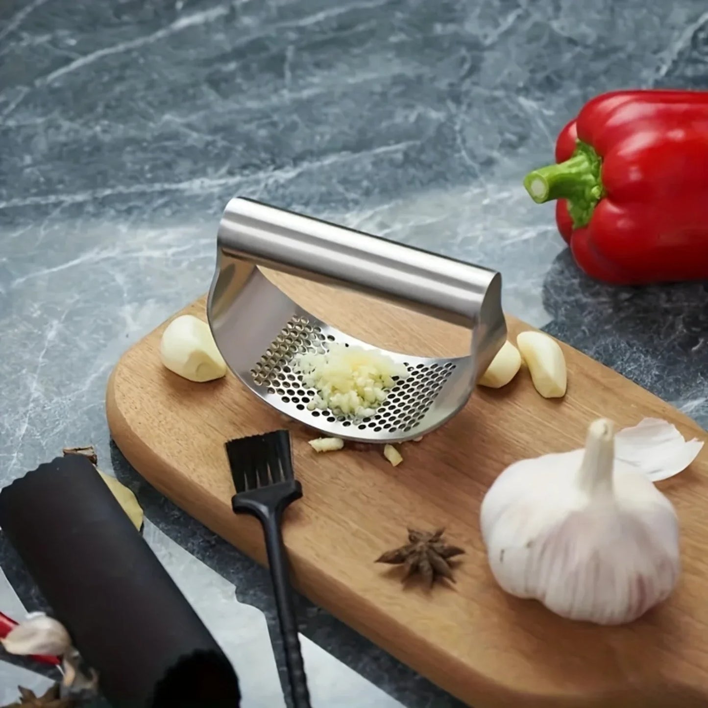 Stainless Steel Garlic Press and Mincer Set, 2pc Manual Garlic Crusher, No Electricity Required, Durable Kitchen Tool