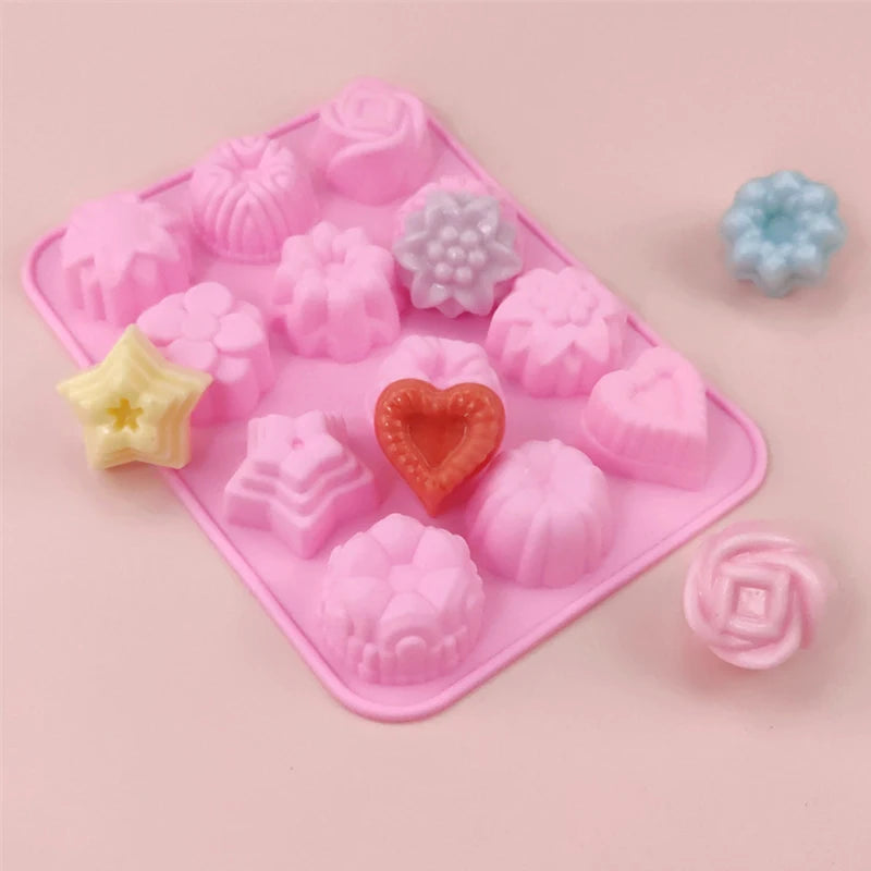 12 Holes Silicone Pastry Chocolate Molds For Oven Individual 3D Mini Dessert Flowers Heart Star Muffins Cupcake Baking Pan Tray