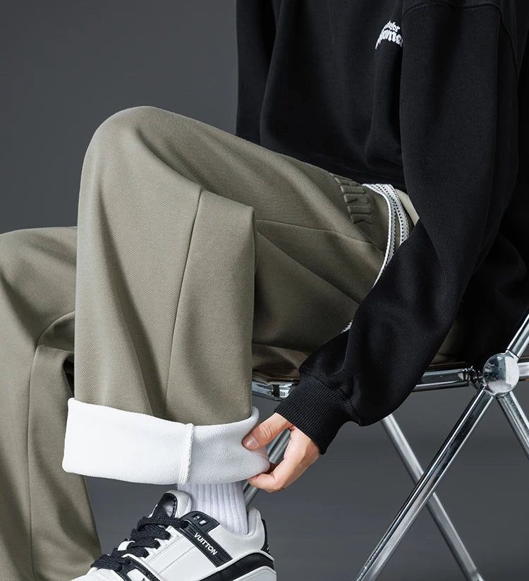 Winter Thick Warm Fleece Sweatpants Men Wide Leg Baggy Track Pants Casual Cotton Joggers Straight Thermal Trousers Big Size 8XL