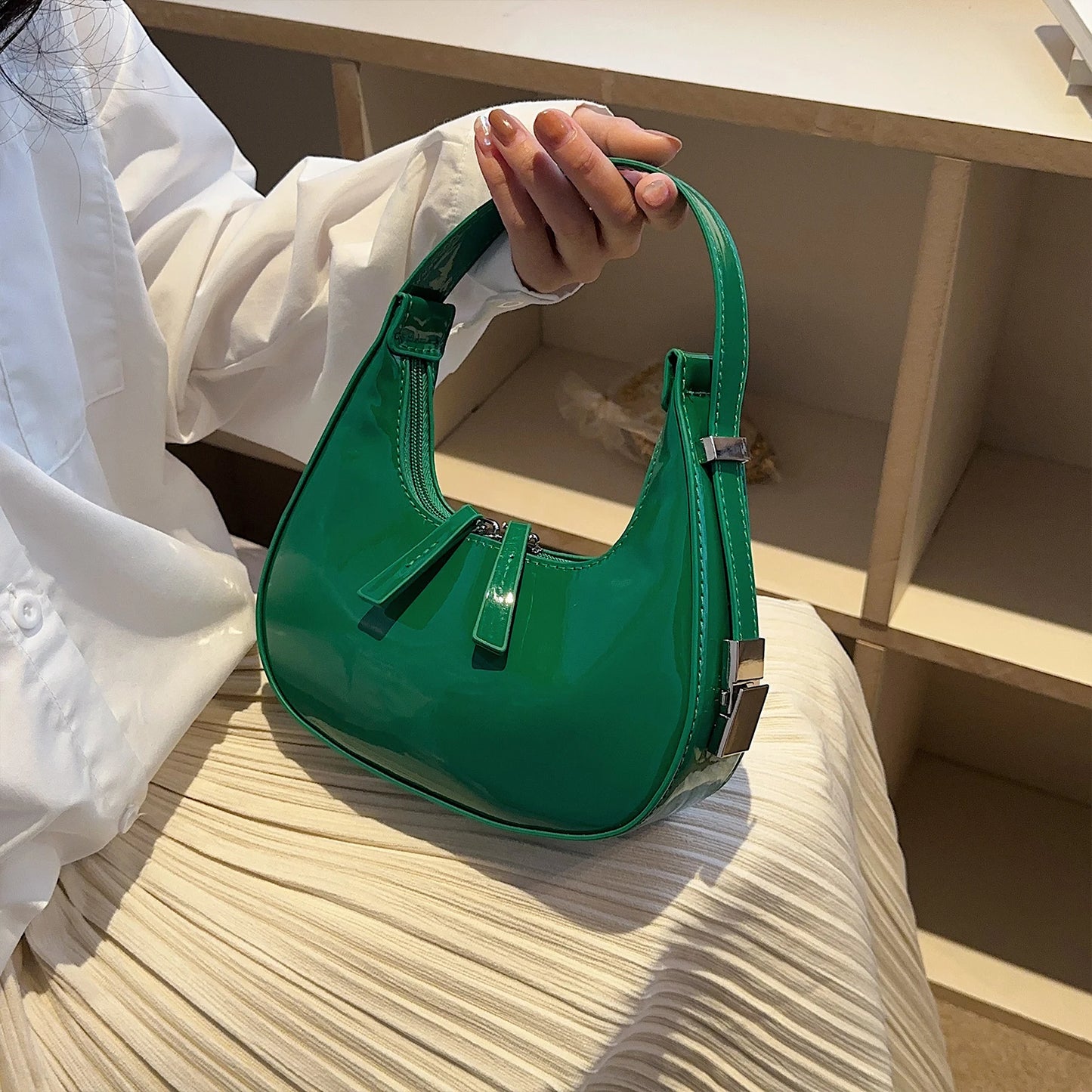 Women Leather Shoulder Bag Casual Vintage Tote Bag Chic Retro Handbag Satchel Clutch Travel Dating Purse