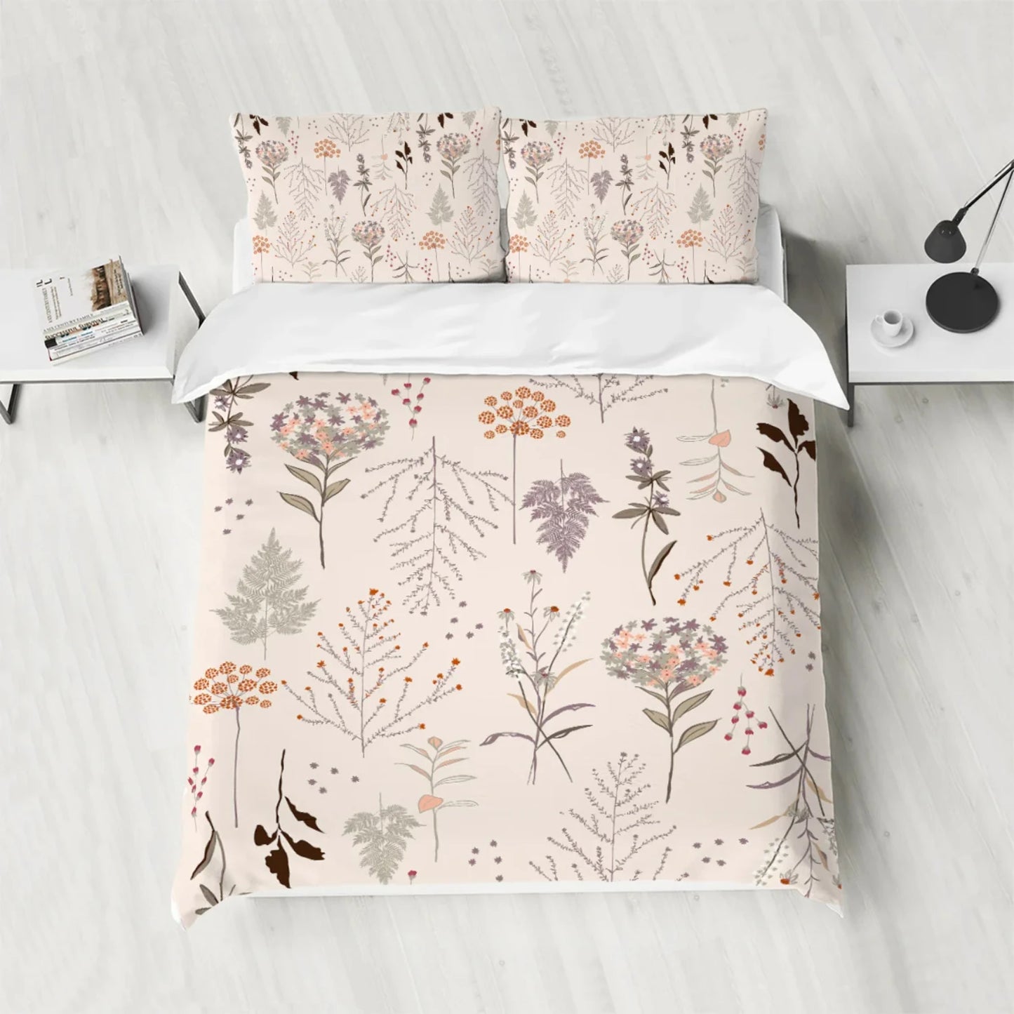 Luxurious, comfortable, and warm 3-piece matte polyester bedding set with fresh floral patterns and wildflowers for a stylish be