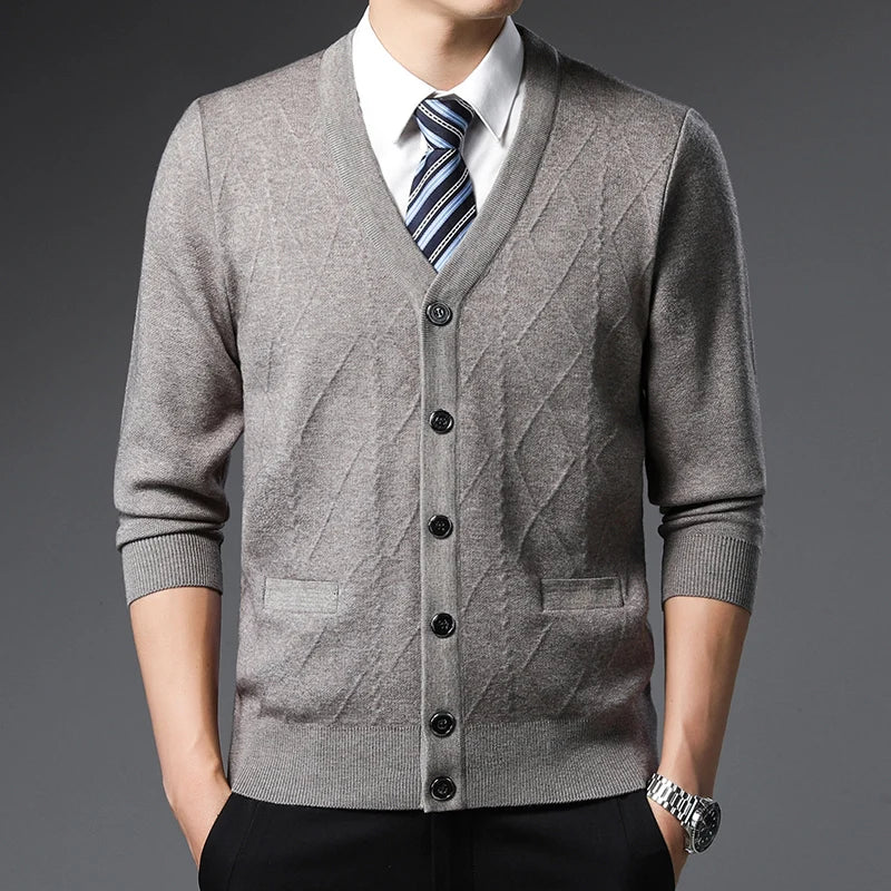 New Autumn Men's Cardigan  Plaid Fashion Business Casual Knitted Sweater Warm V-neck Sweater