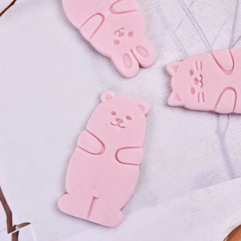 1pc Cartoon Triple Link Rabbit Bear DIY Handmade, Kitchen Baking Cake Chocolate Biscuit Making Silicone Mold