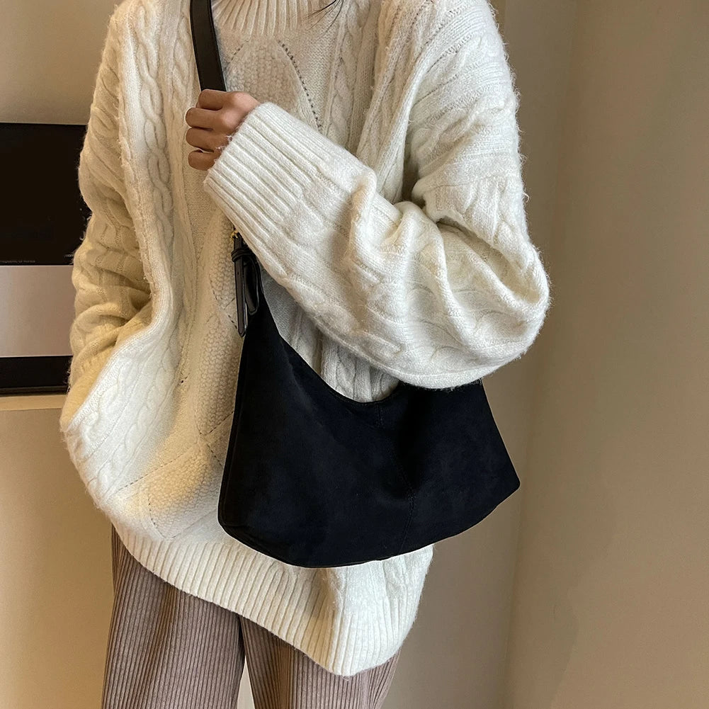 Crescent Bag for Women Shoulder Bag Handbag Adjustable Strap Crossbody Bag Zipper Hobo Bag with Inner Pocket for Work Travel