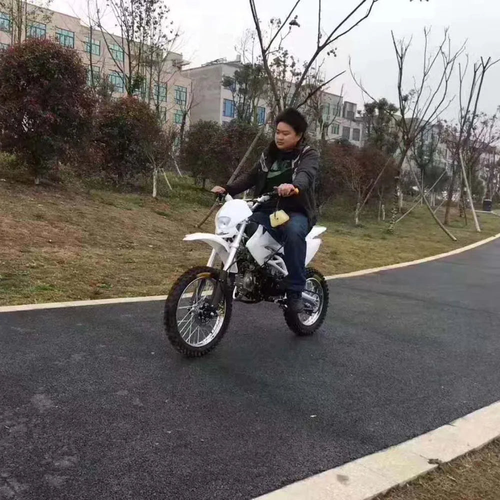 New Steel Frame 125cc Motorcycle High-speed Sports Racing Hydraulic Disc Brake 2-wheel Motorcycle