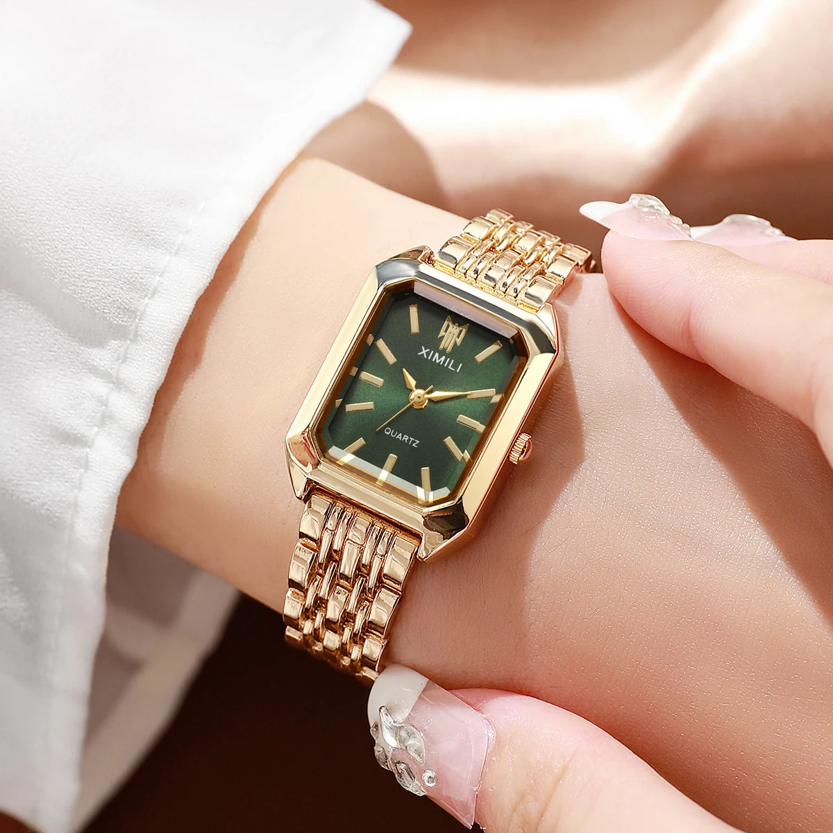 Women's Luxury Exquisite Watches Versatile Ladies' College Style Quartz Business Watches Adjustable Strap Watch Gifts For Girl