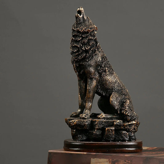 Wolf Figurine Ornament Tabletop Resin Sculpture for Party Gift