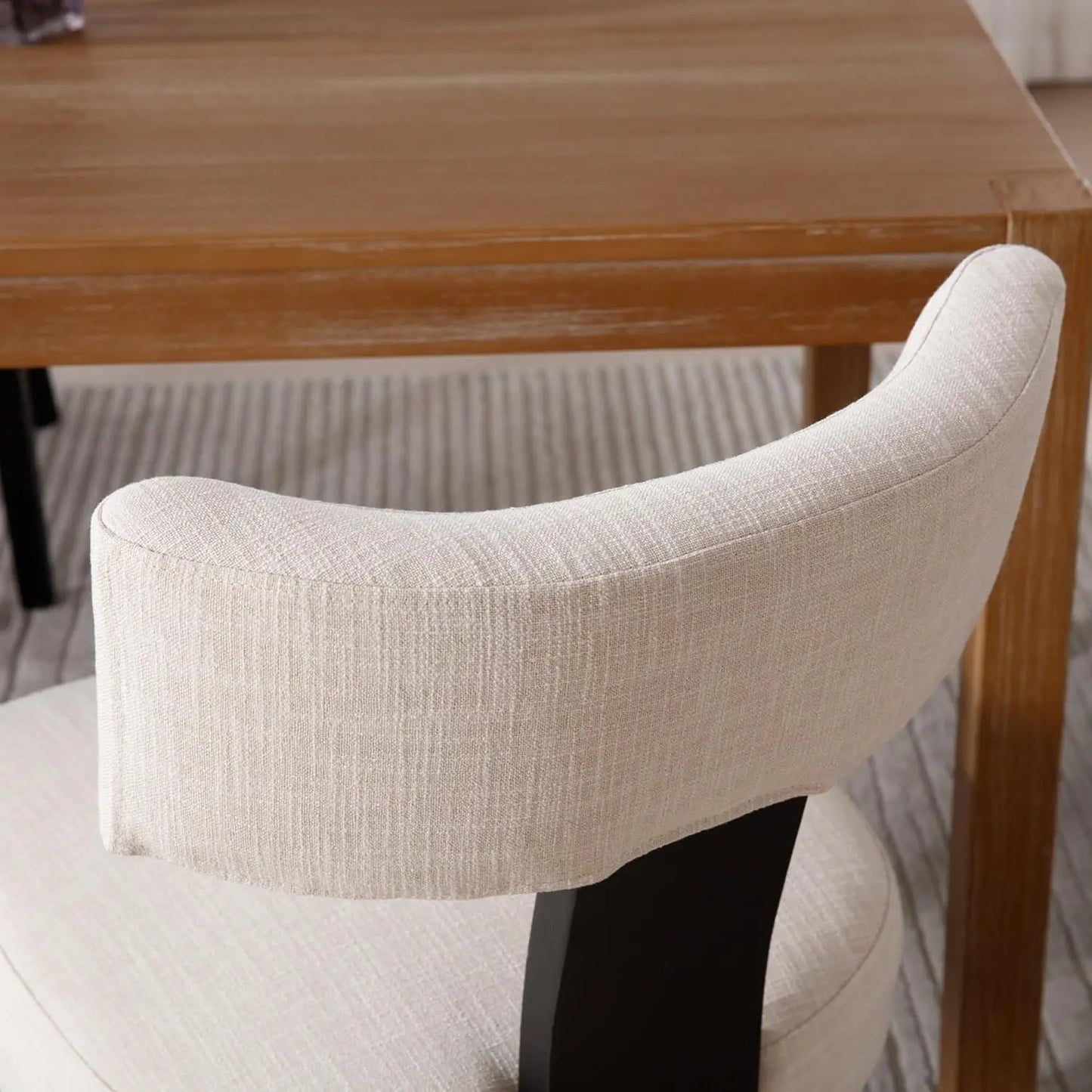 Modern Dining Chairs Set of 2 Comfy Upholstered Side Chairs Black Wood Legs Linen Fabric Dining Chairs Curved Wingback Beige