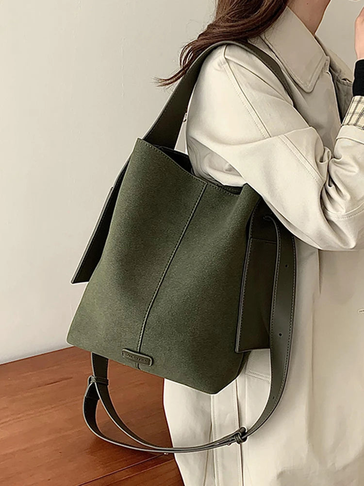 Bucket Bag for Women Men Adjustable Strap Crossbody Bag Suede Solid Color Large Tote Bag Trendy Handbag Work Travel Bag