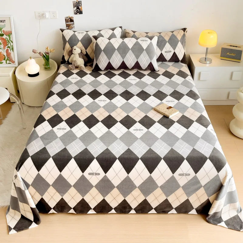 Geometric Plaid Pattern Flannel Bed Sheet Set Super Soft Plush Bed Sheets with 2 Pillowcases Luxury Queen Size Bedding Set