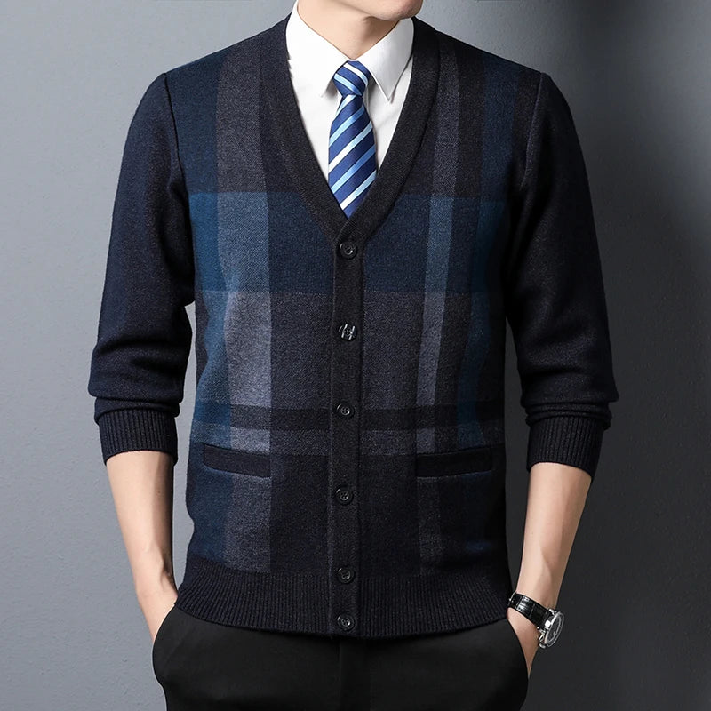 New Autumn Men's Cardigan  Plaid Fashion Business Casual Knitted Sweater Warm V-neck Sweater
