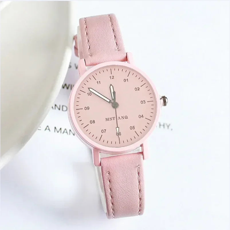 New Women Luxury Quartz Watch PU Leather Strap Watches Waterproof Round Dial Retro Bracelet Watch Ladies Girls Wristwatch Reloj