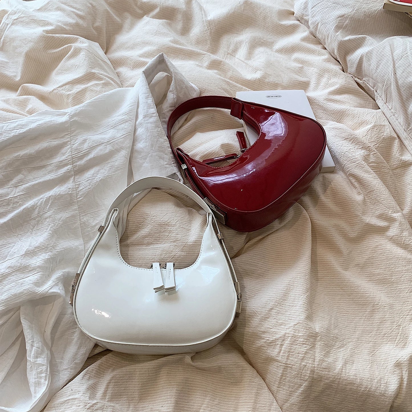 Women Leather Shoulder Bag Casual Vintage Tote Bag Chic Retro Handbag Satchel Clutch Travel Dating Purse