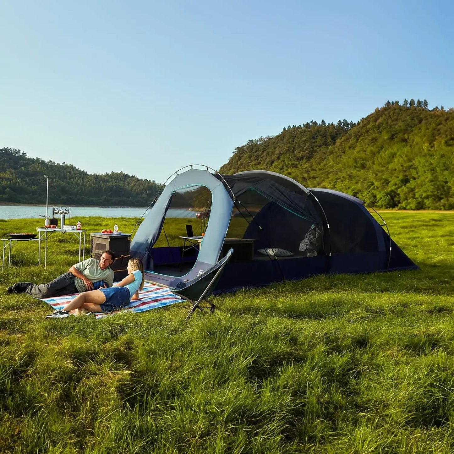 8 Person Camping Tent with Large Porch Portable Waterproof Windproof Family Tent with Rainfly Carry Bag Room Divider