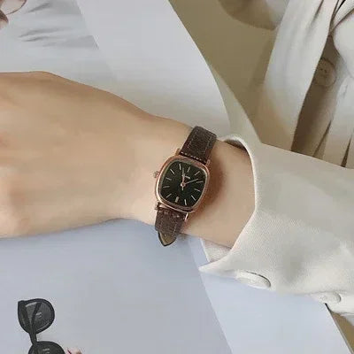 High Quality Ladies Casual Bracelet Watches Women's Simple Vintage Watches for Women Dial Wristwatch Leather Strap Wrist Watch