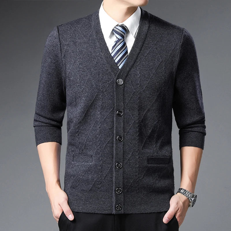 New Autumn Men's Cardigan  Plaid Fashion Business Casual Knitted Sweater Warm V-neck Sweater