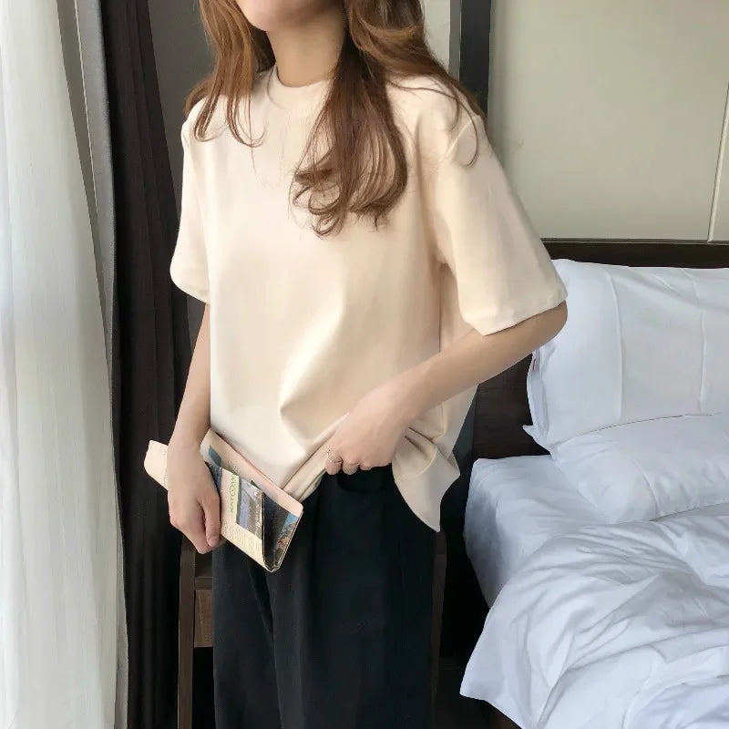 White short sleeve T-shirt women's summer 2023 loose simple cotton T-shirt round neck with five-point top trend