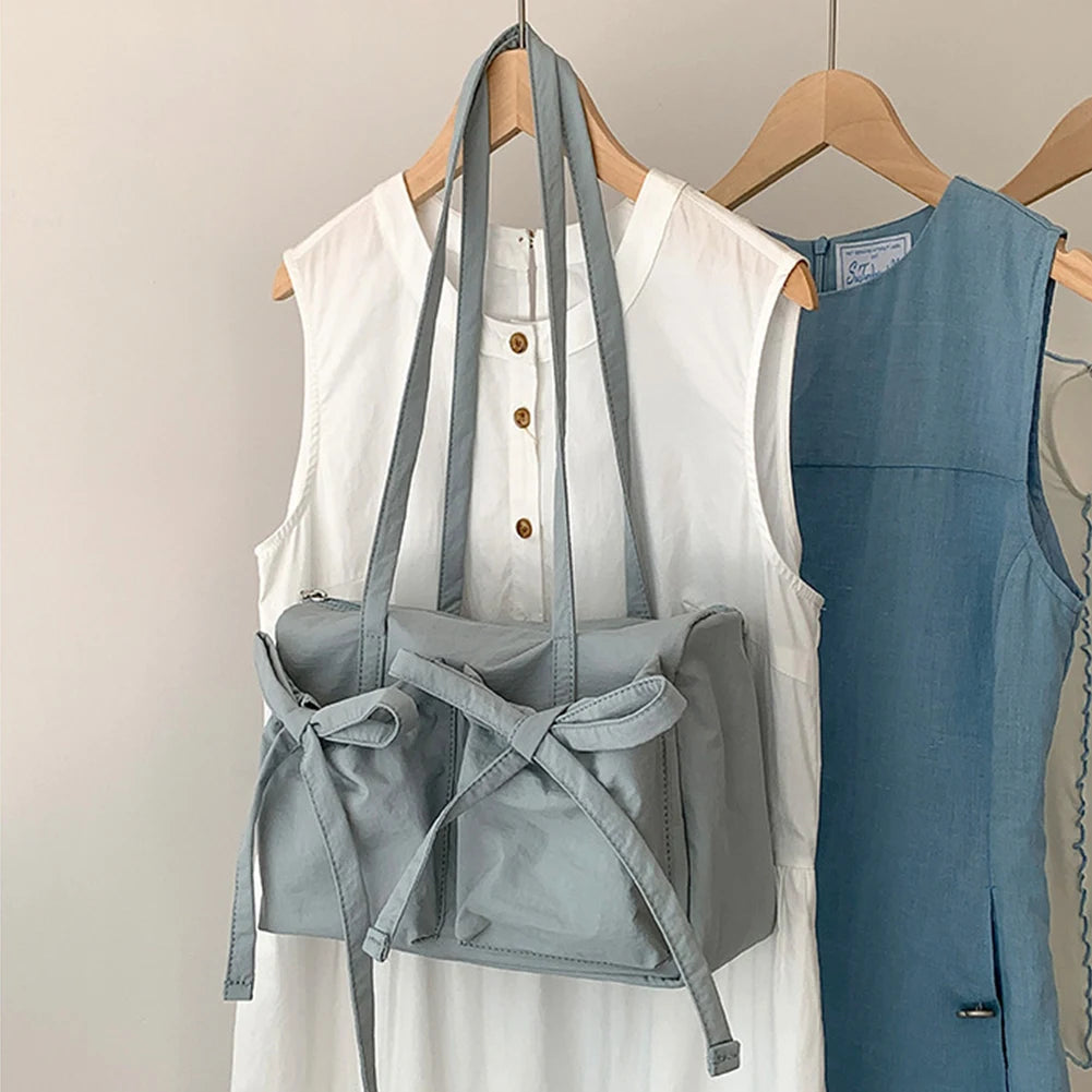 Women Fashion Shoulder Purse Zipper Closure Travel Tote Handbag Solid Color Nylon Grocery Purse Girls Outdoor Daily Bag