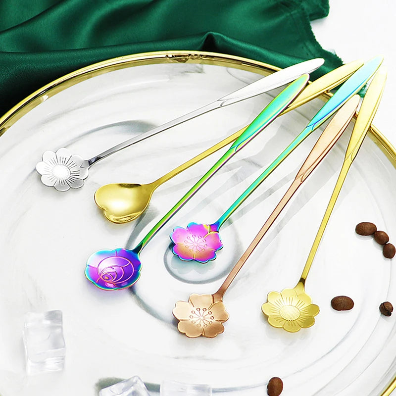 4Pcs/Set Small Flower Teaspoon Stainless Steel Coffee Spoon Cute Ice Cream Dessert Cake Scoop Gift Cutlery